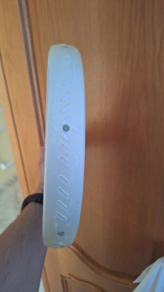 Pala de pádel Varlion Diamond con funda