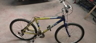 Dos bicicletas para repasar.