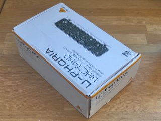 Interfaz de Audio Behringer U-Phoria UMC204HD