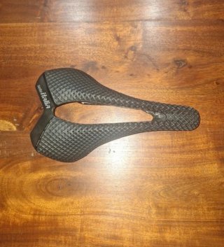 Selim Selle Italia SLR 3D