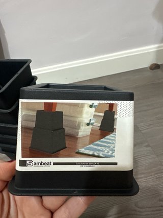 Pack 8 elevadores de muebles negros