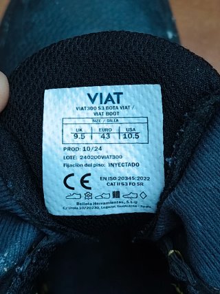 Botas de seguridad VIAT negras y amarillas