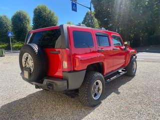 Hummer H3