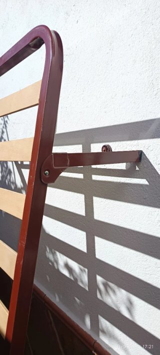 Somier de láminas 90 x 190 cm con patas plegables
