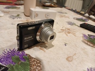 Cámara Kodak EasyShare 14 Megapíxeles