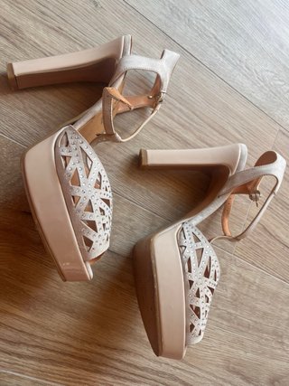 Sandali Eleganti T-Strap Por'ter Nude