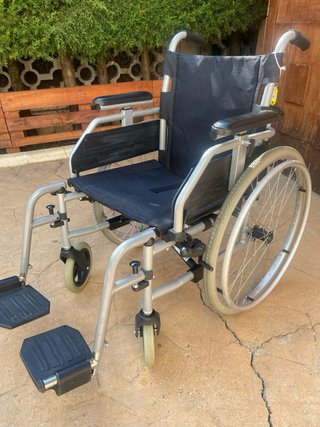 Silla de Ruedas Plegable Talla 44