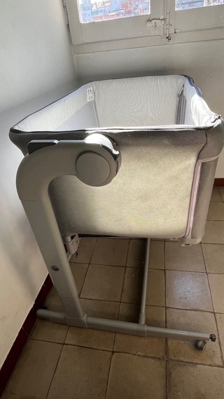 Cuna Colecho Chicco Next2Me Magic Gris /Como Nuevo