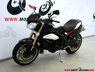 TRIUMPH SPEED TRIPLE 1050
