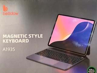 Teclado Magnético Bettdow A1935 12.9 iPad Pro