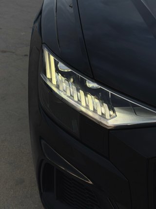 Audi Q8 60 TFSIe Black Line Plus