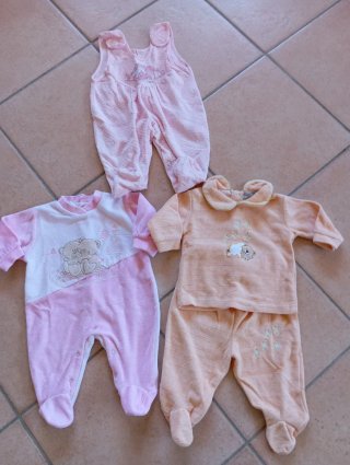 Lotto 3 pigiami ciniglia cotone neonata 1 mese