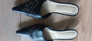 Sandalias negras CARLO CONTI tacon chupete