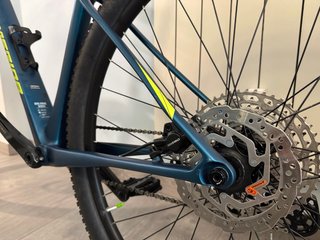 Bicicleta Merida Carbono orbea trek cube scott mmr