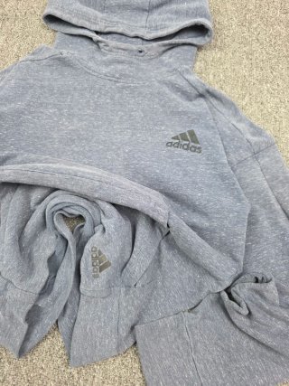 Sudadera adidas Gris