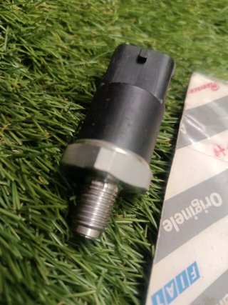 Sensor Presión Gasolina Fiat Lancia Alfa Romeo
