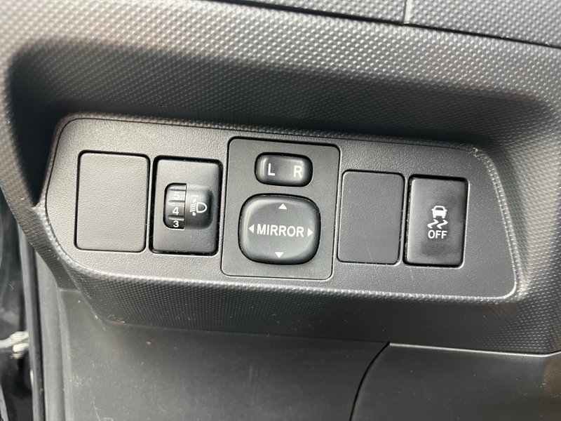 Toyota Auris 1.6 VVT-i Sol 3p / 5p 2008, foto 9