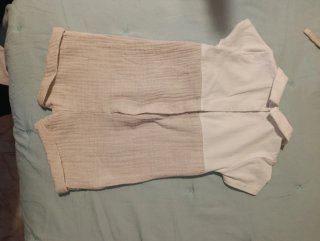 Peto y gorro de bebé