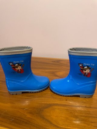 Botas de agua piratas niño. Talla 24/25.