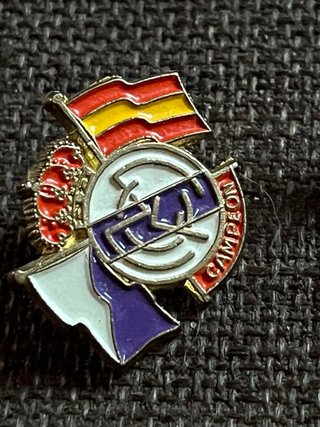 Colección de 23 Pins de Fútbol