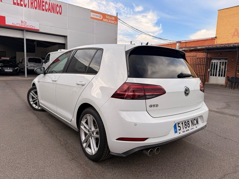Volkswagen Golf 2019, foto 7