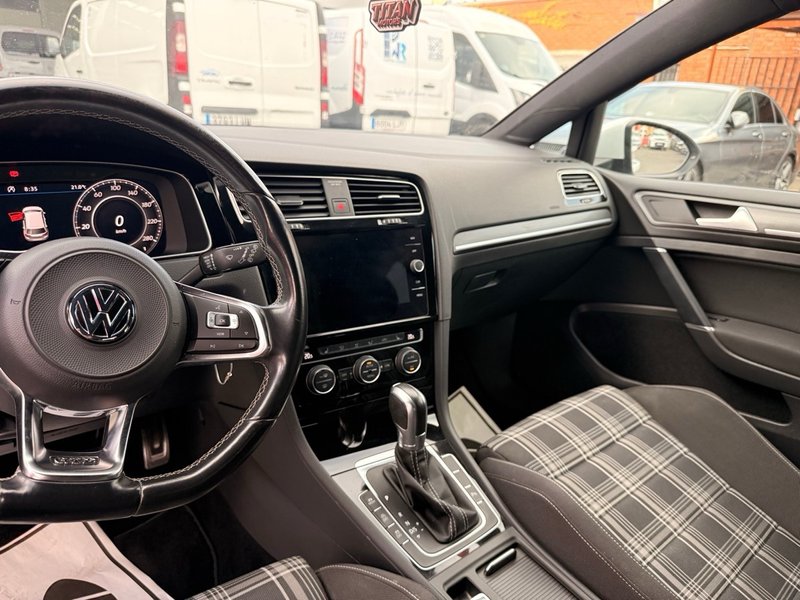 Volkswagen Golf 2019, foto 14