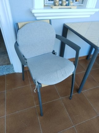 Set de Mesa y 4 Sillas de Exterior