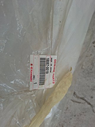 Escape Kawasaki W650 Derecho Nuevo