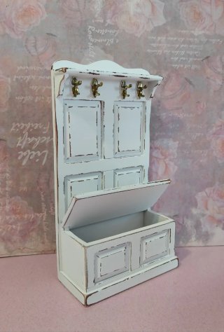 Mueble recibidor para casa de muñecas
