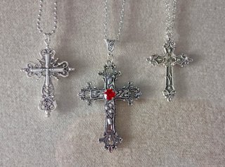 Set de 3 Colgantes con Cruz