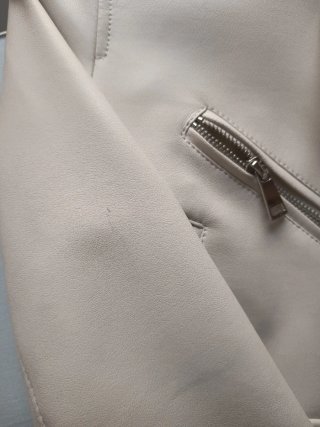 Cazadora Biker Stradivarius Blanca Talla S