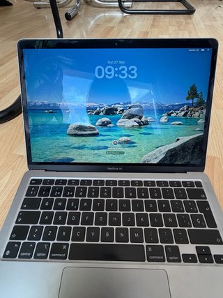MacBook Air 13” M1 8GB