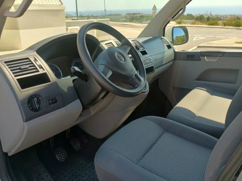Volkswagen Transporter 2011, foto 5