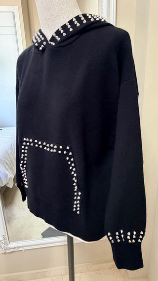 Sudadera Zara Negra Tachuelas
