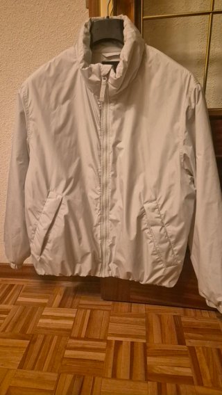 Cazadora Impermeable Gris