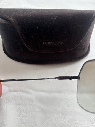 Gafas de sol Tom Ford negras y grises