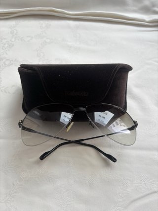 Gafas de sol Tom Ford negras y grises