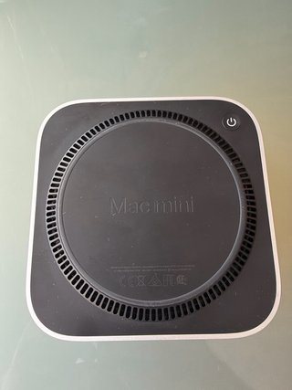 Mac mini M4 Plata