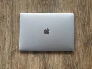MacBook Pro 13 2018 i5 8GB Touch Bar