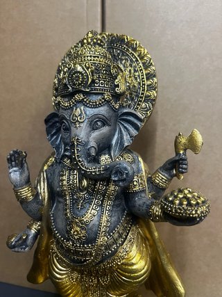 26 CM. PRECIOSA FIGURA DE GANESHA DORADO