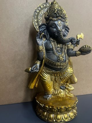 26 CM. PRECIOSA FIGURA DE GANESHA DORADO