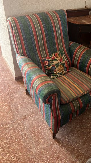 Pareja de butacones a restaurar