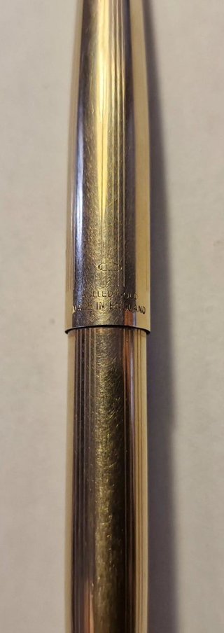 Bolígrafo Parker Insignia oro