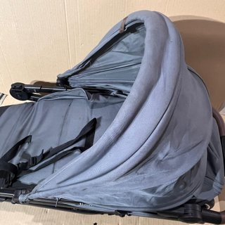 - Lionelo carrito bebé plegable suspensión