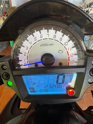 Kawasaki ER-6n 2015 (23.000km) A2 (en papeles)