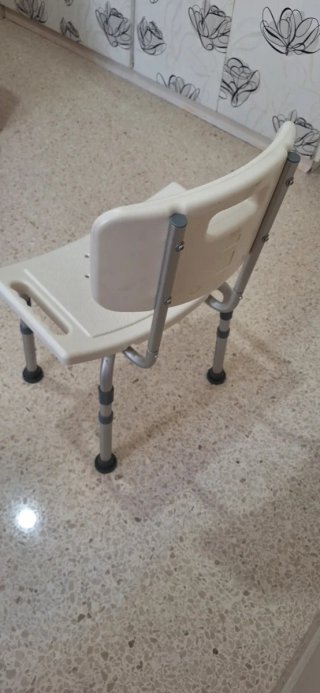 Silla de ducha regulable