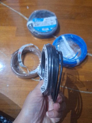 Cable H07V-K 1x1,5mm Lexman Negro 10m