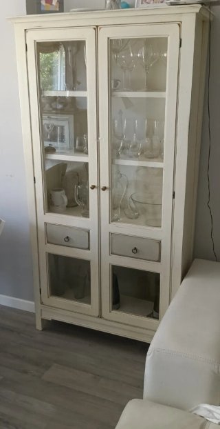Vitrina Sofía Martin Madera y Cristal