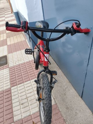 Bicicleta Infantil Btwin 16 pulgadas