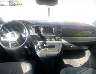 Volkswagen Caravelle 2016